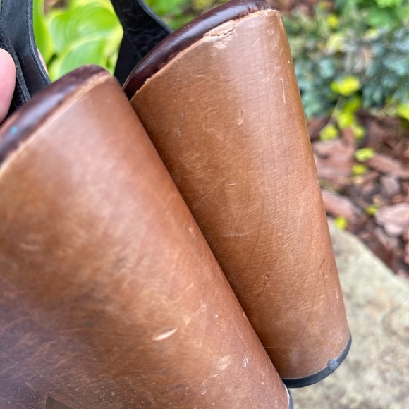 Robert Clergerie Wood Platform Leather Heels - Picture 7 of 10